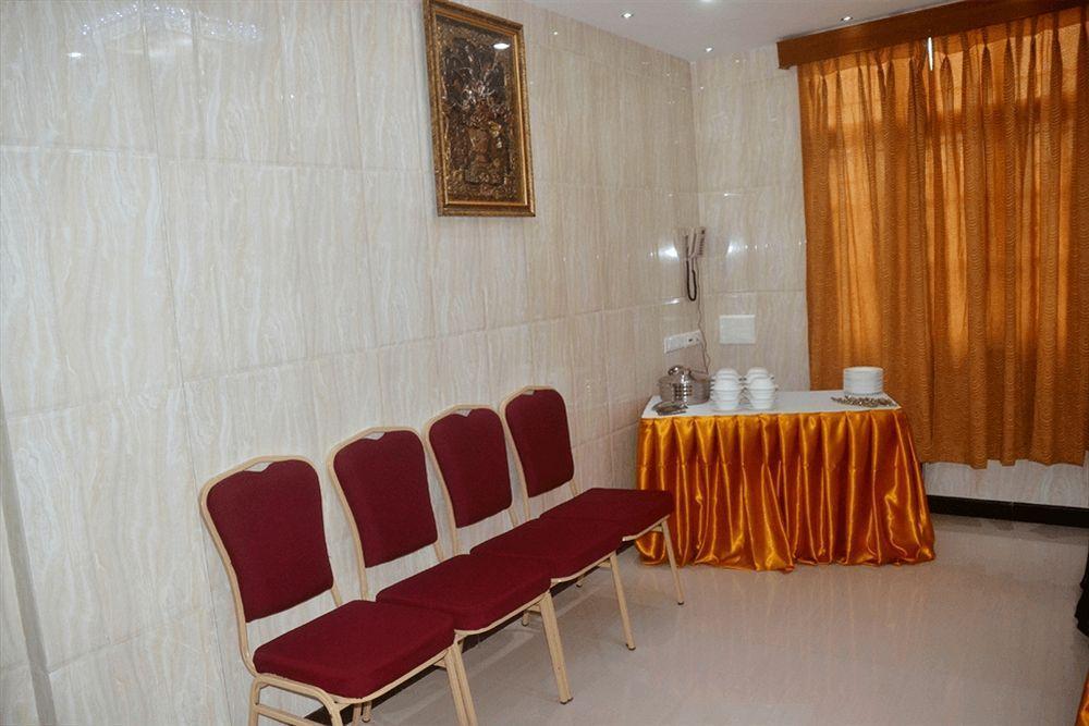 Peace Inn Chennai Dış mekan fotoğraf