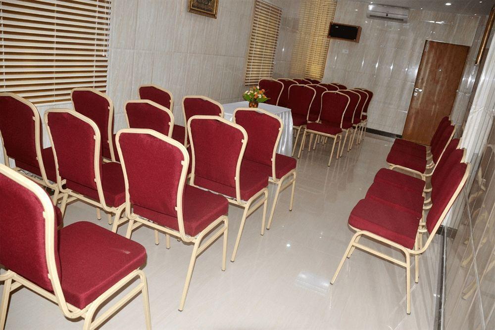 Peace Inn Chennai Dış mekan fotoğraf