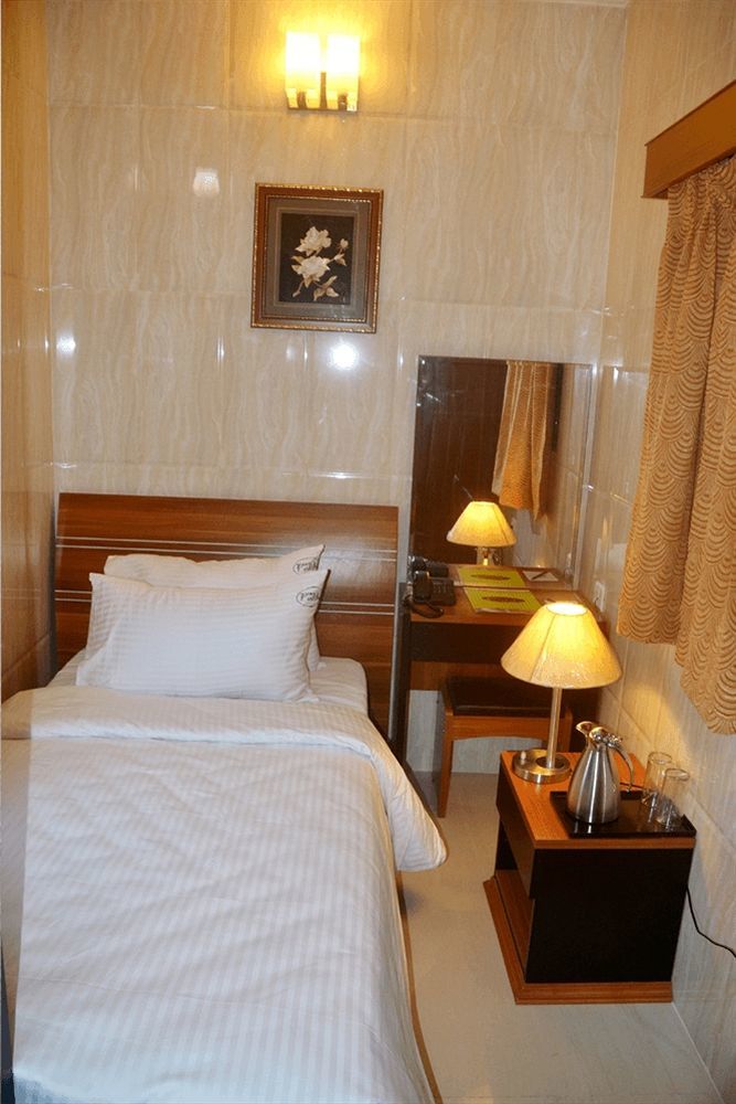 Peace Inn Chennai Dış mekan fotoğraf