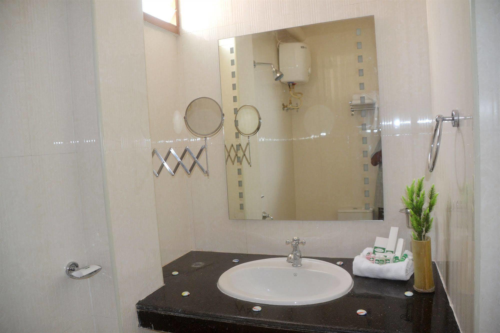 Peace Inn Chennai Dış mekan fotoğraf