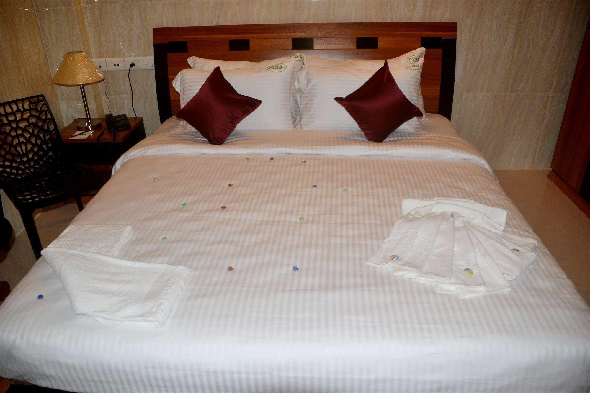 Peace Inn Chennai Dış mekan fotoğraf